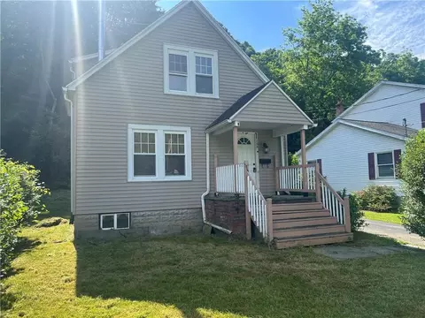 164 3rd Ave, Kingston, NY 12401