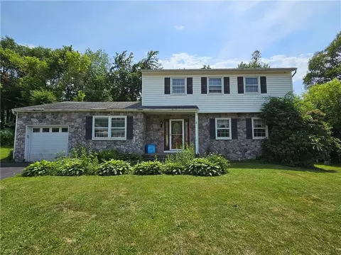 24 Heaney Dr, Beacon, NY 12508