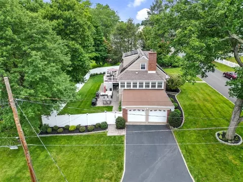 1474 Elm St, Peekskill, NY 10566