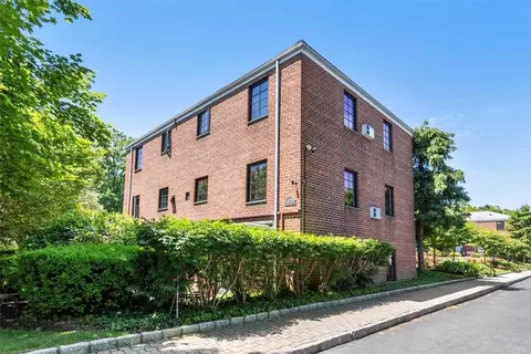 181 Purchase St #1, Rye, NY 10580