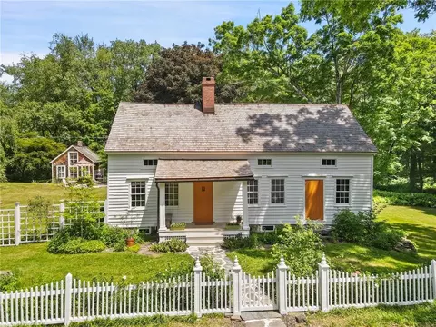 45 Old Oscaleta Rd, Lewisboro, NY 10590