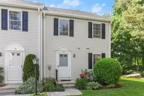 33 Talbot Ln #18, Greenwich, CT 06830