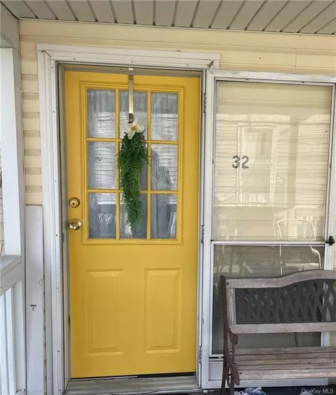 95 New Hackensack Rd #32, Wappinger, NY 12590