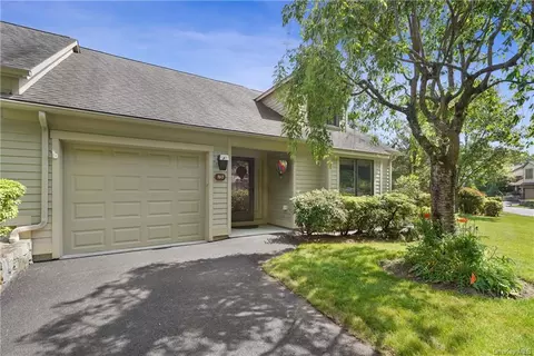 918 Heritage Hls #D, Somers, NY 10589