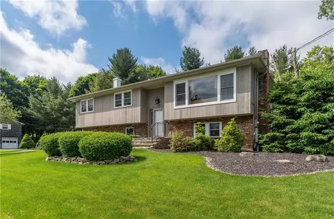 12 Mine Rd, Monroe, NY 10950