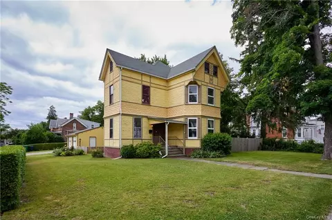 2585 South Ave, Wappinger, NY 12590