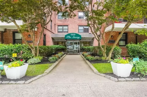3635 Johnson Ave #3J, New York, NY 10463