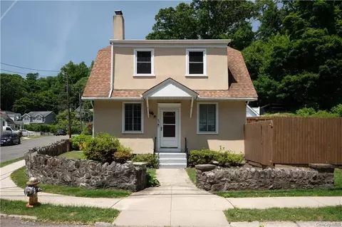 45 Stanley Ave, Greenburgh, NY 10706