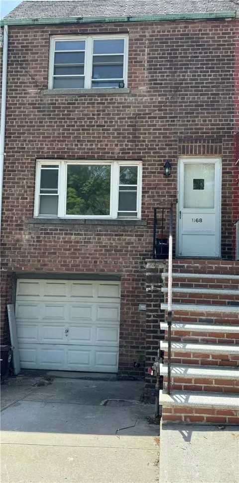 1168 Adee Ave, New York, NY 10469