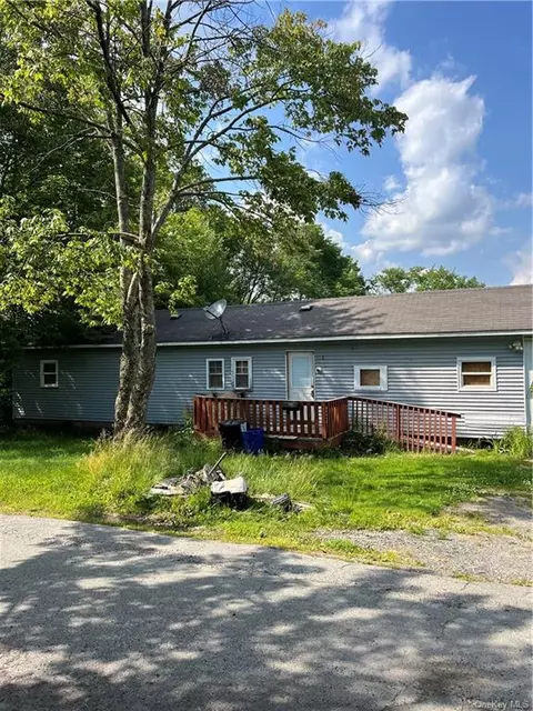 2 Cross St, Liberty, NY 12754