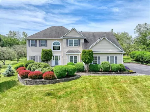 184 Todd Hill Rd, La Grange, NY 12540