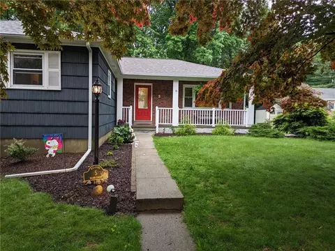 5 Blair Ct, Orangetown, NY 10983