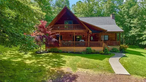 53 Brook Dr, Tusten, NY 12764