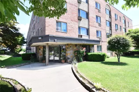 420 Palisade Ave #2M, Yonkers, NY 10703