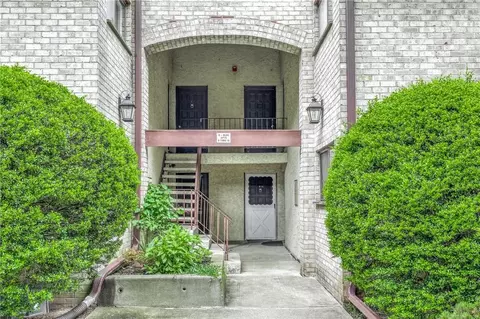 9 Secora Rd #K10, Ramapo, NY 10952