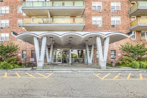 1841 Central Park Ave #15H, Yonkers, NY 10710