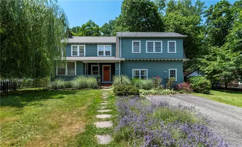 408 N Midland Ave, Clarkstown, NY 10960