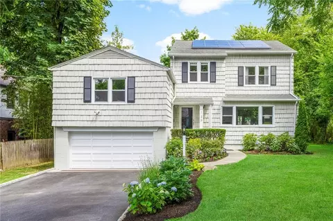129 Evandale Rd, Greenburgh, NY 10583