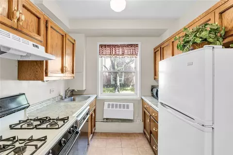 6291 Broadway #A2, New York, NY 10471