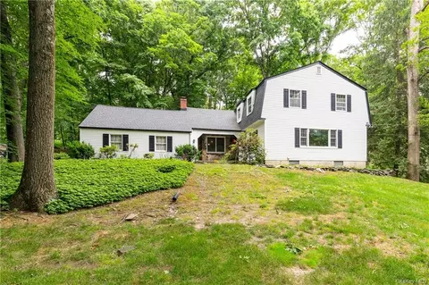 47 Innsbruck Blvd, East Fishkill, NY 12533