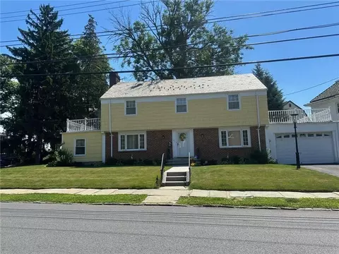 311 Westchester Ave, Mount Vernon, NY 10552