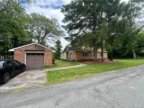 82 Sunrise Trl, Mamakating, NY 12790