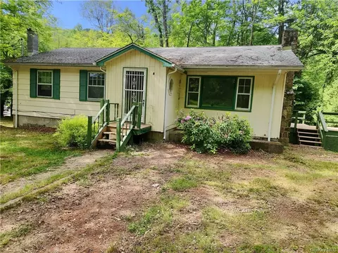 4 Linda Ln, Ellenville, NY 12428