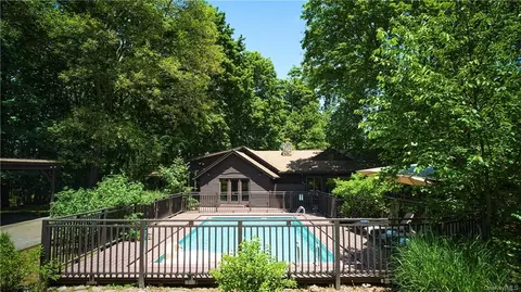 284 Dewitt Mills Rd, Kingston, NY 12401