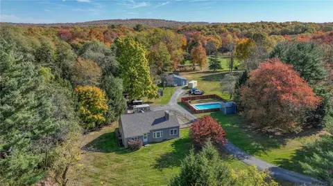 58 Borden Rd, Walden, NY 12586