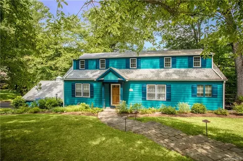 145 Stanwood Rd, Mount Kisco, NY 10549