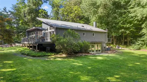 122 Smith Ridge Rd, Lewisboro, NY 10590
