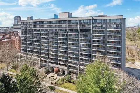 15 Stewart Pl #11C, White Plains, NY 10603