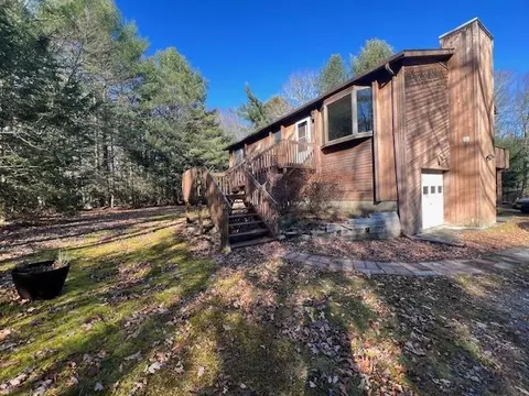 60 Sunflower Dr, Lumberland, NY 12737
