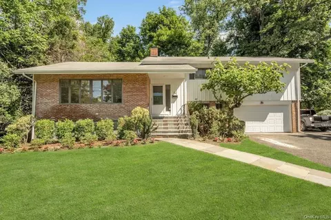 184 Tewkesbury Rd, Scarsdale, NY 10583