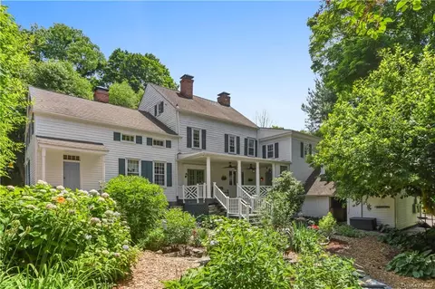 421 Fair St, Carmel Hamlet, NY 10512