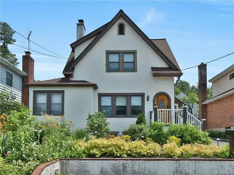 18 Helena Ave, Yonkers, NY 10710