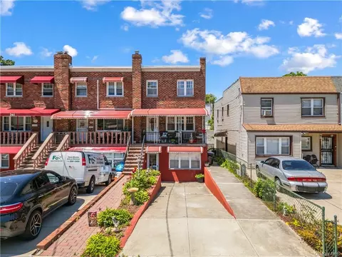 265 Throggs Neck Blvd, Bronx, NY 10465
