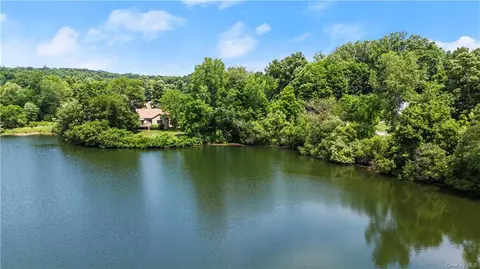 677 Heritage Hls #A, Somers, NY 10589