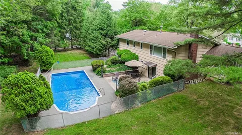 19 Adele Blvd, Ramapo, NY 10977