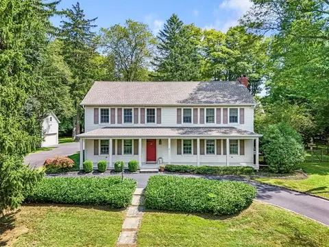 61 Berea Rd, Walden, NY 12586