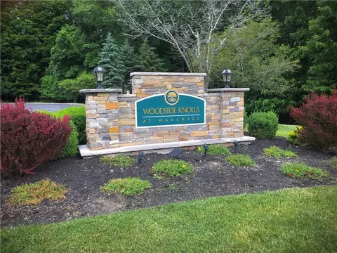 9 Arden Ct, Wallkill, NY 10940