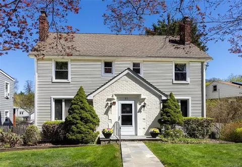 91 Estherwood Ave, Greenburgh, NY 10522