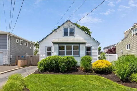 412 Fire Island Ave, Babylon, NY 11702