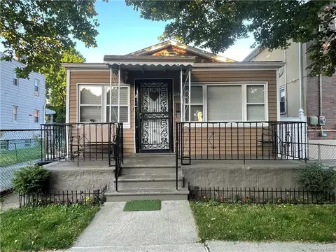 2744 Fenton Ave, Bronx, NY 10469