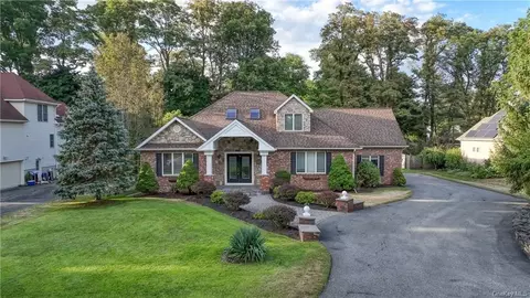 45 Evergreen Ave, Poughkeepsie, NY 12601