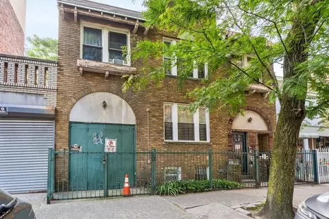 2366 Davidson Ave, New York, NY 10468