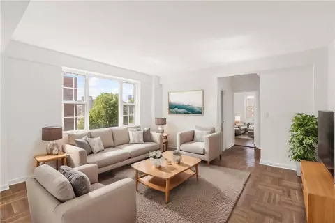 230 Pelham Rd #5J, New Rochelle, NY 10805