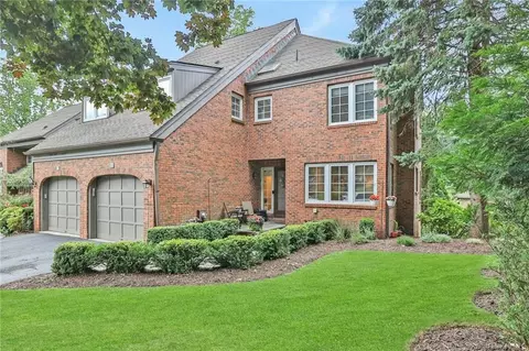 35 Sheffield Ct, Greenburgh, NY 10502