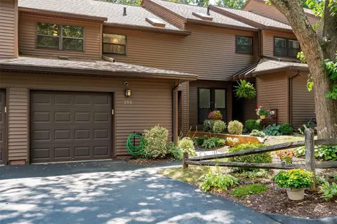193 Woods Brooke Cir, Ossining, NY 10562