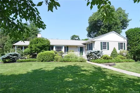 78 Clinton Ave, Greenburgh, NY 10522